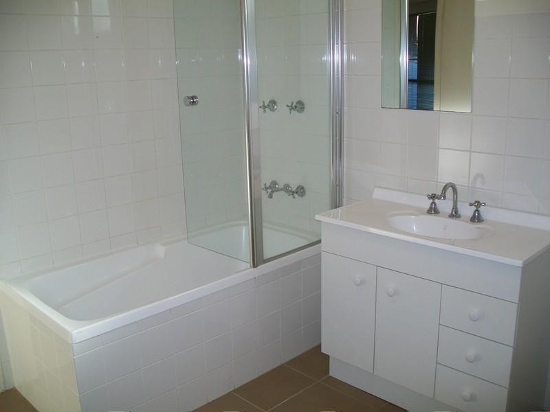 17 Toorak Avenue, Erina NSW 2250