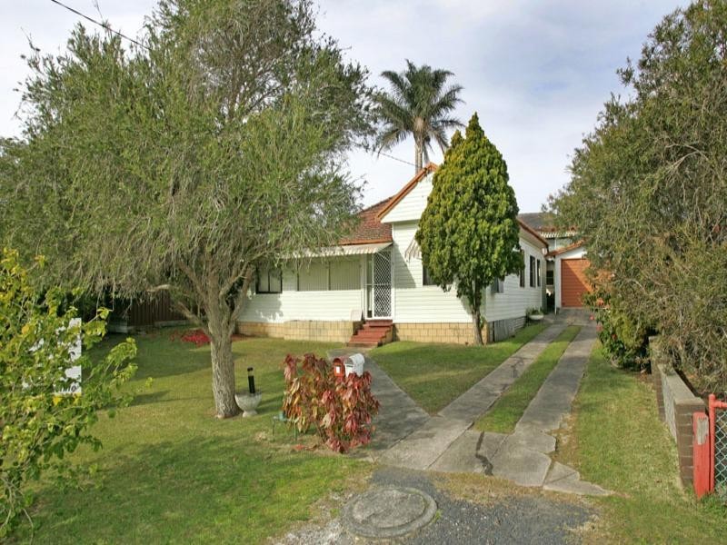 28 Gordon Road, Long Jetty NSW 2261