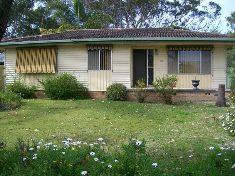 30 Bias Avenue, Bateau Bay NSW 2261