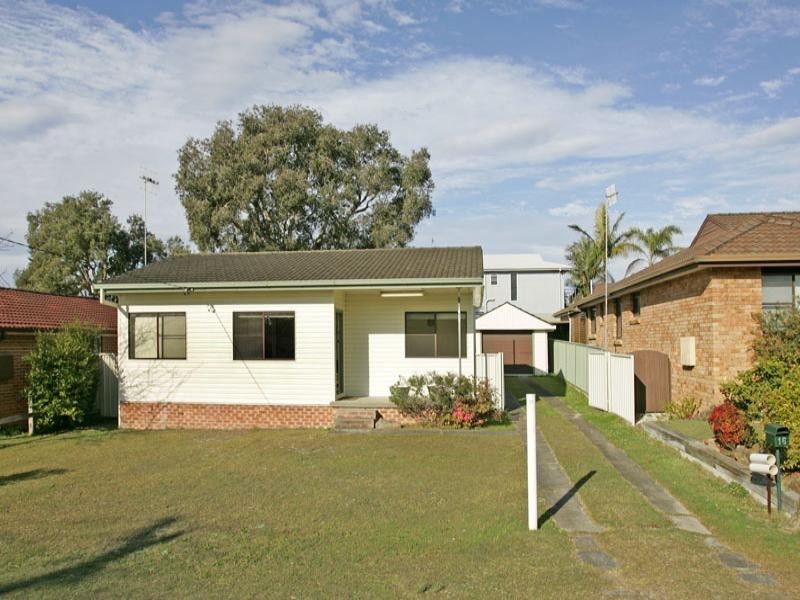 16 Bellevue Street, Long Jetty NSW 2261