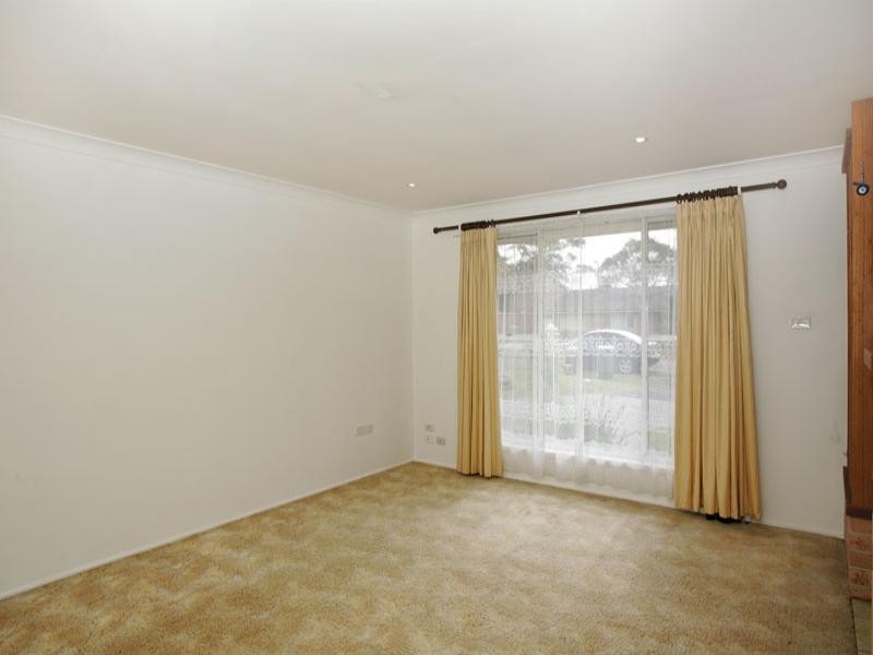 50 Gregory Street, Berkeley Vale NSW 2261