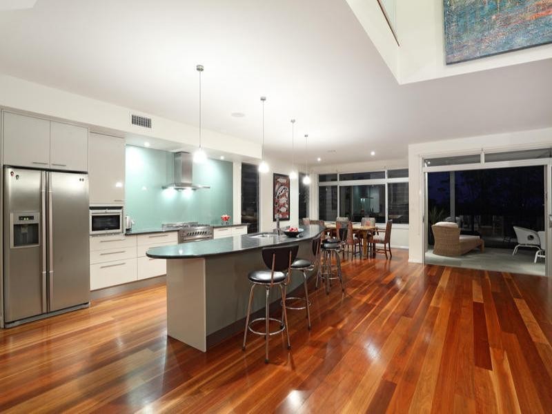 23 Norahview Street, Bateau Bay NSW 2261