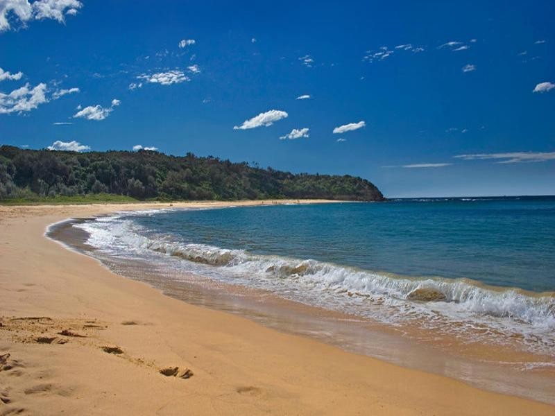 23 Norahview Street, Bateau Bay NSW 2261