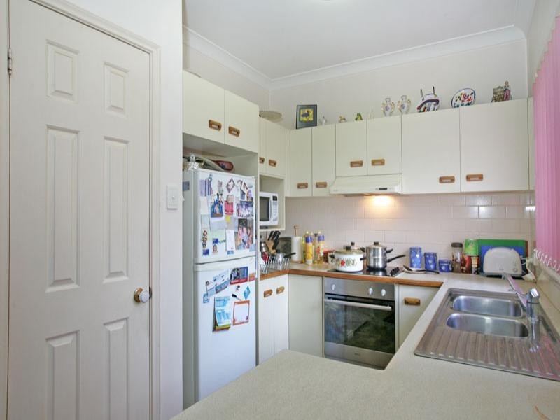 1/22 Epsom Close, Bateau Bay NSW 2261