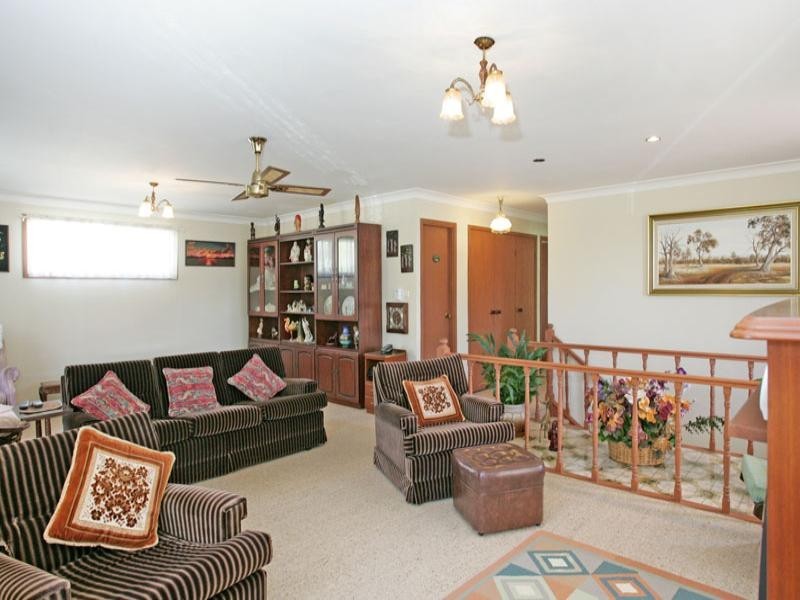 42 Yimbala Street, Killarney Vale NSW 2261