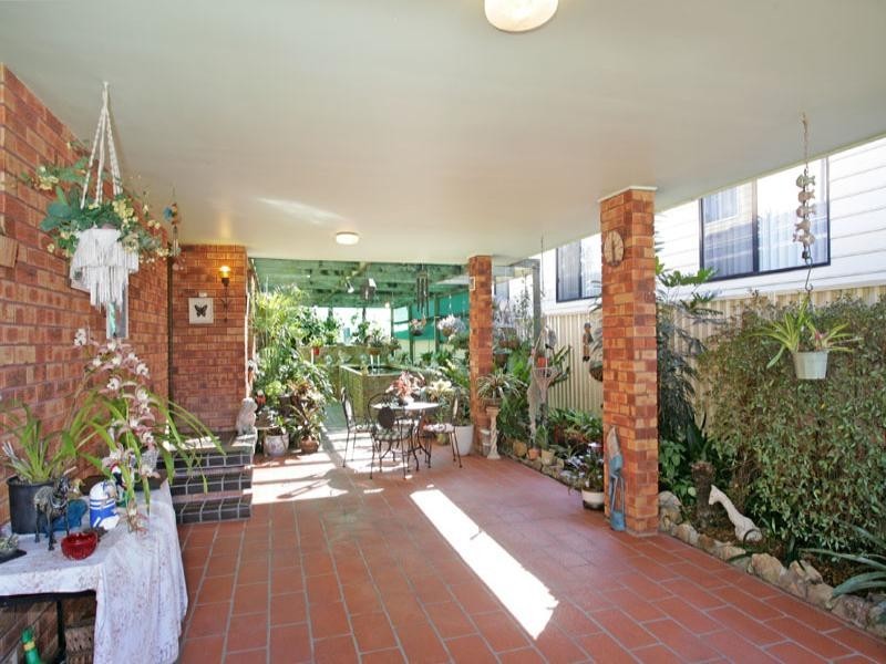 42 Yimbala Street, Killarney Vale NSW 2261