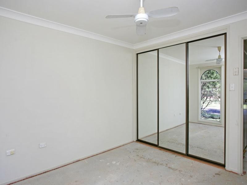 24 Hawkesbury Close, Bateau Bay NSW 2261