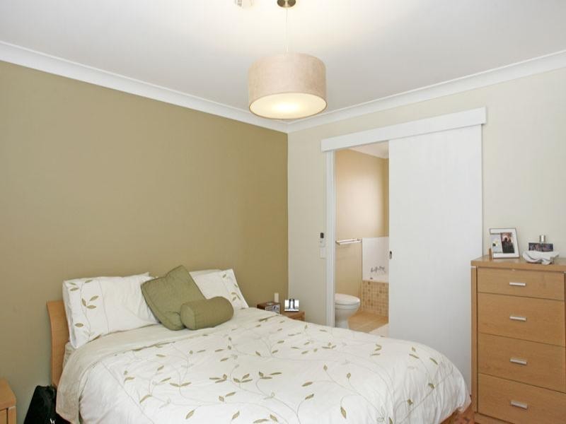 17 Lady Penrhyn Close, Bateau Bay NSW 2261