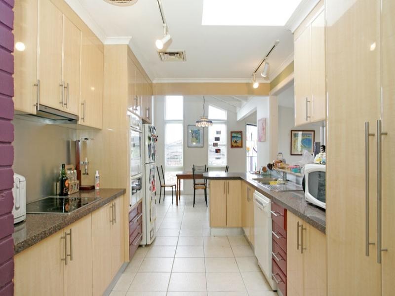 14 Mossman Avenue, Bateau Bay NSW 2261