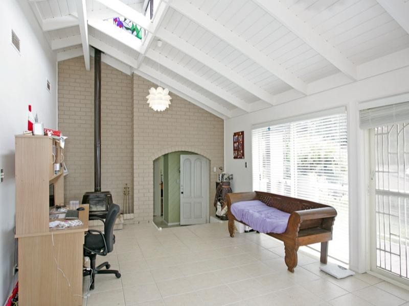 14 Mossman Avenue, Bateau Bay NSW 2261