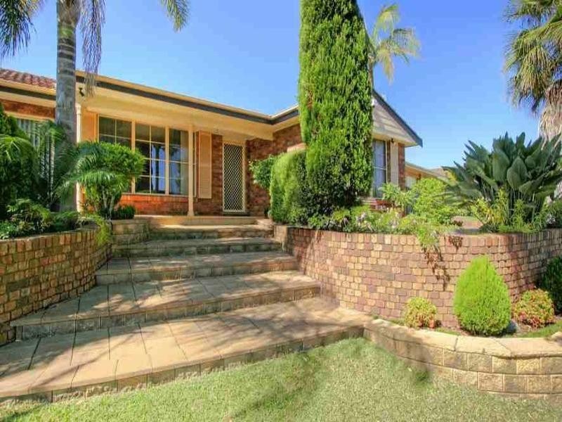 194 Cresthaven Avenue, Bateau Bay NSW 2261