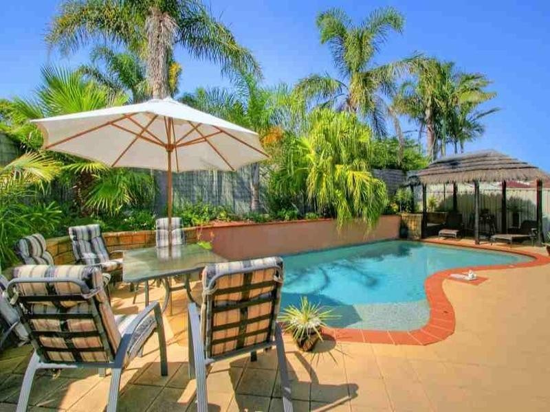 194 Cresthaven Avenue, Bateau Bay NSW 2261