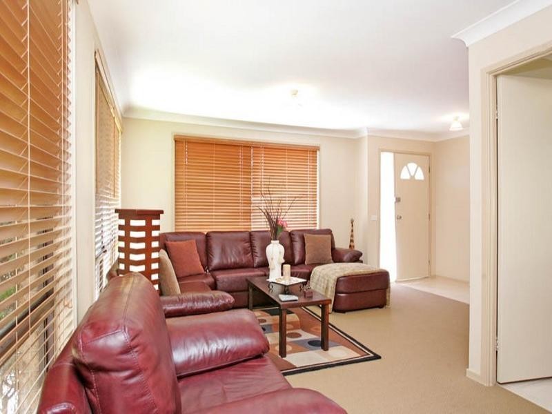 6 Mossman Avenue, Bateau Bay NSW 2261