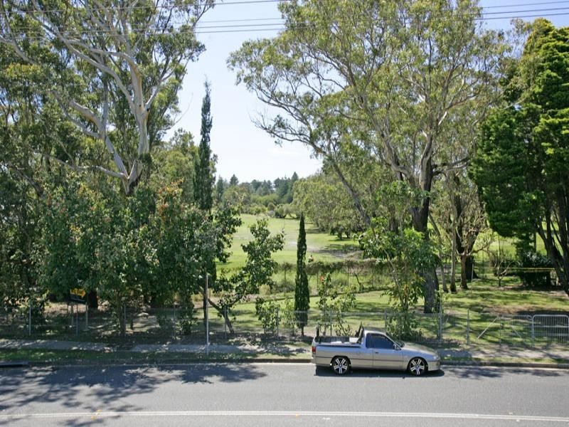 3 Bateau Bay Road, Bateau Bay NSW 2261