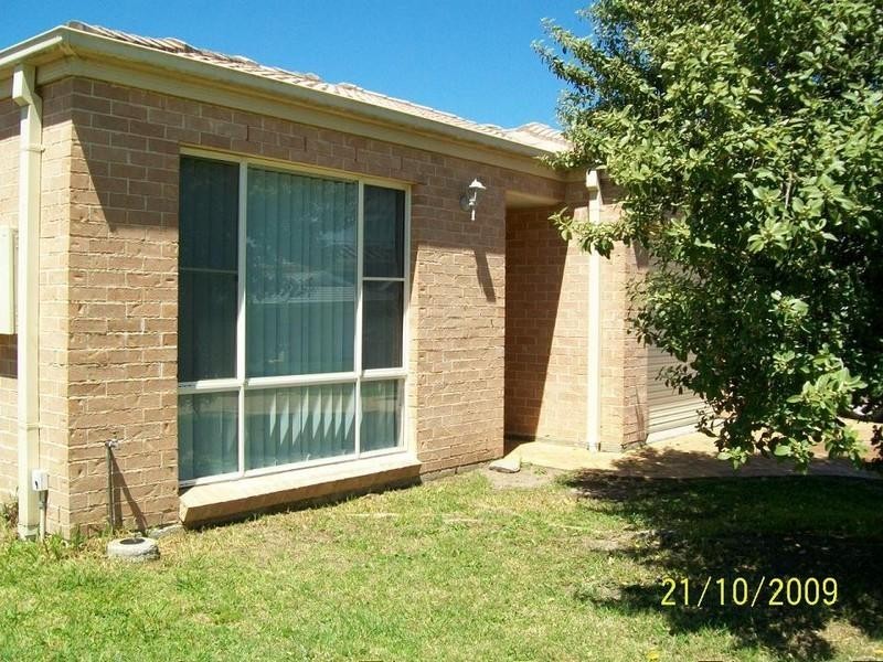 1/10 Aurora Place, Bateau Bay NSW 2261