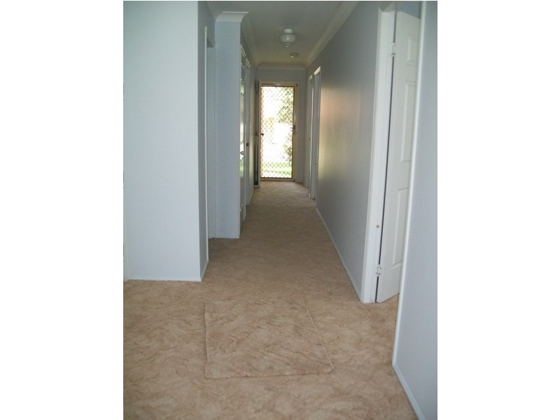 1/10 Aurora Place, Bateau Bay NSW 2261