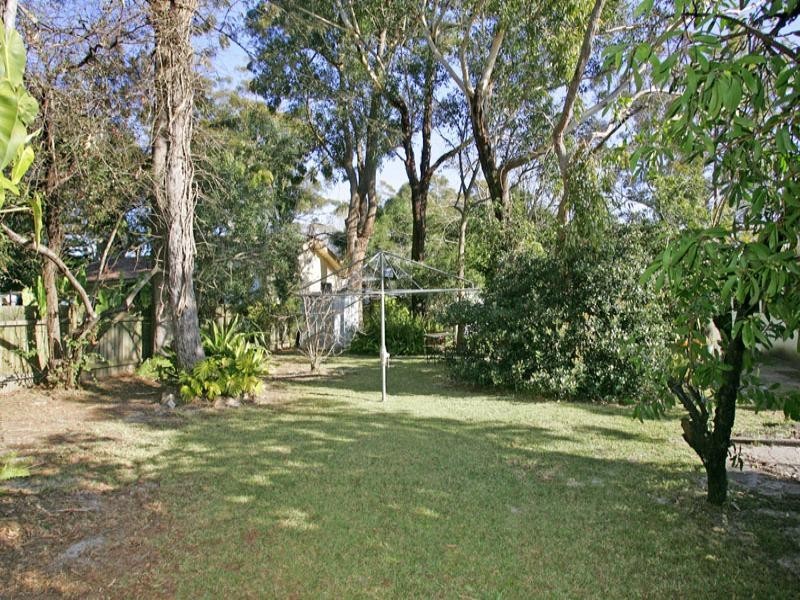 1 Moronga Street, Bateau Bay NSW 2261
