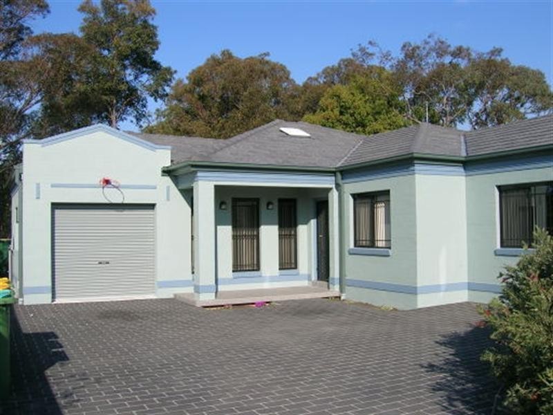 18A Germaine Avenue, Bateau Bay NSW 2261