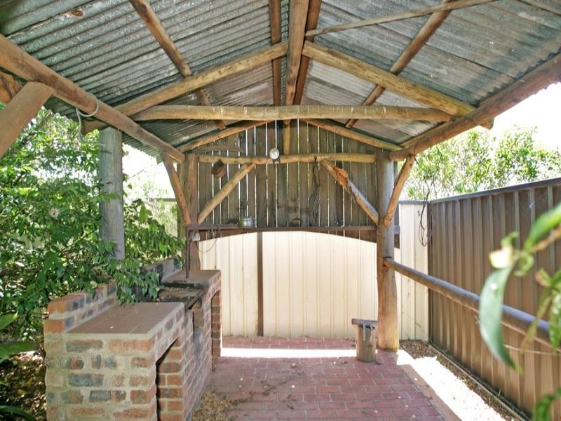 30 Dampier Boulevard, Killarney Vale NSW 2261