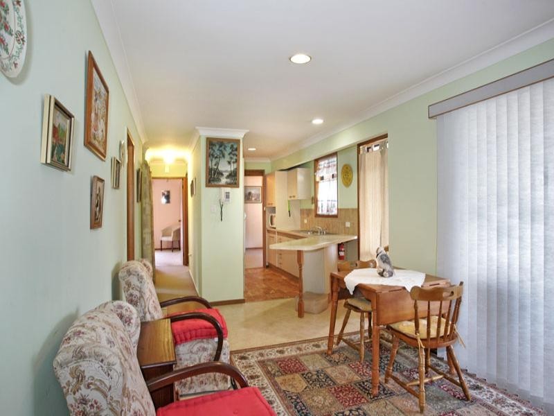 3 Jonquil Close, Bateau Bay NSW 2261