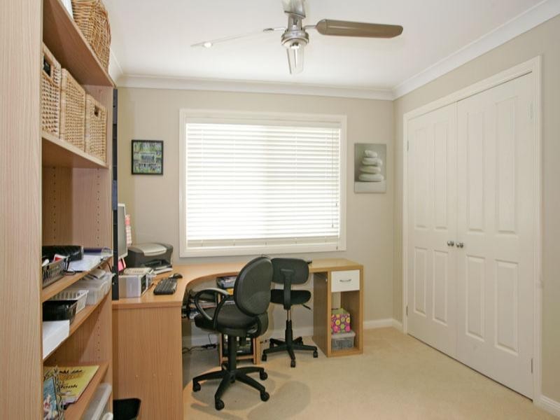 5 Garland Avenue, Killarney Vale NSW 2261