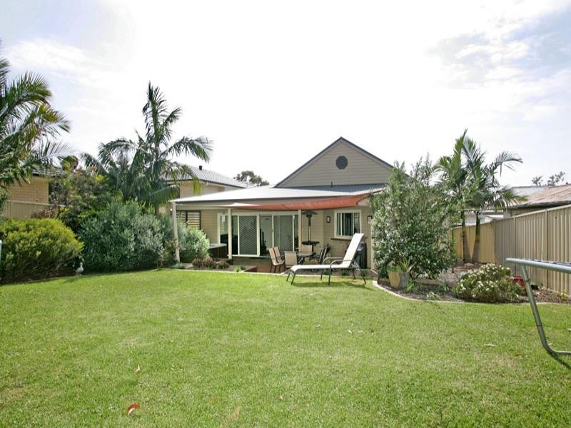 5 Garland Avenue, Killarney Vale NSW 2261