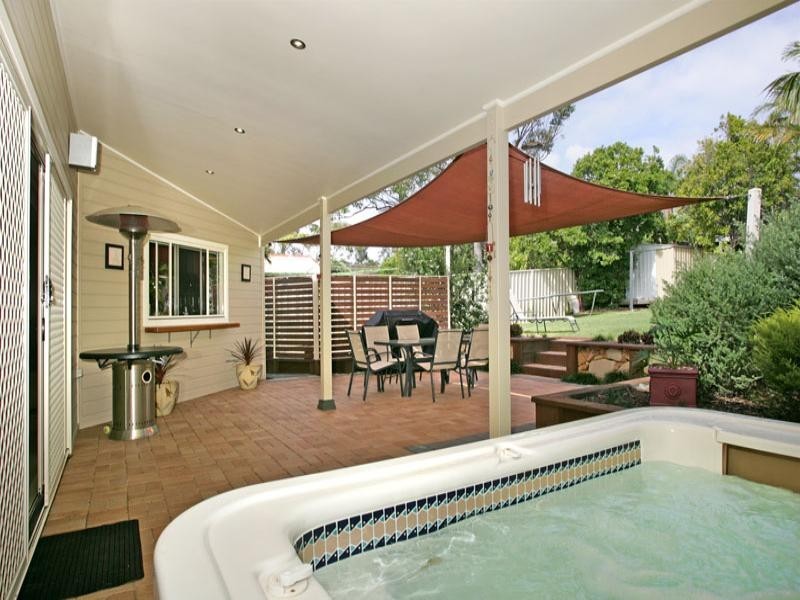 5 Garland Avenue, Killarney Vale NSW 2261
