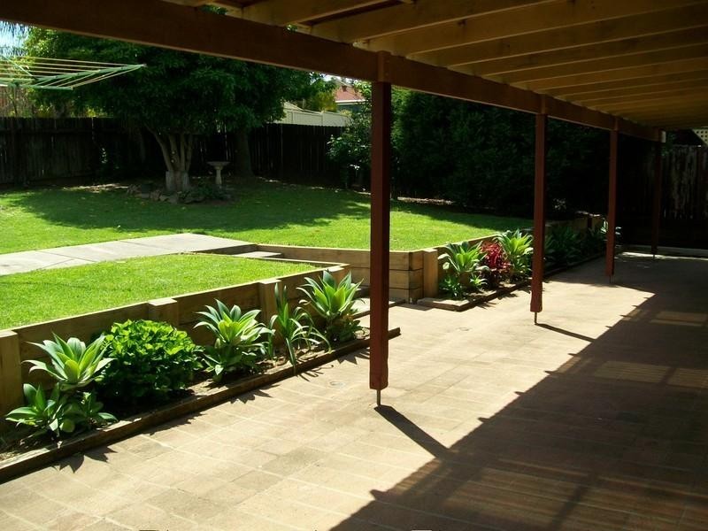 11 Pendant Parade, Killarney Vale NSW 2261