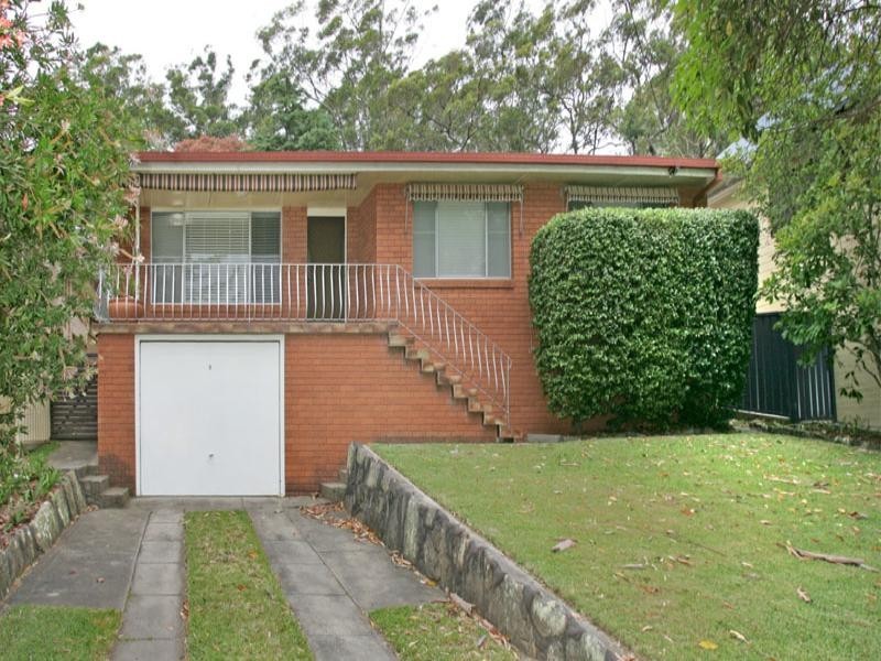 94 Lakin Street, Bateau Bay NSW 2261