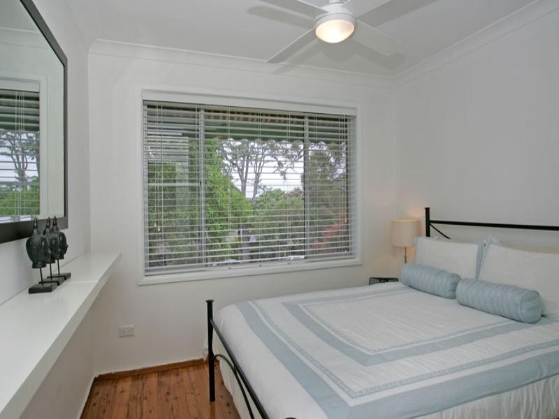 94 Lakin Street, Bateau Bay NSW 2261
