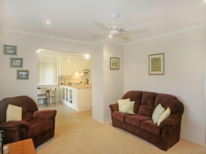 155 Cresthaven Avenue, Bateau Bay NSW 2261