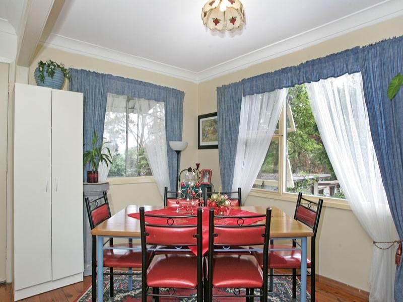 23 Hilltop Street, Bateau Bay NSW 2261