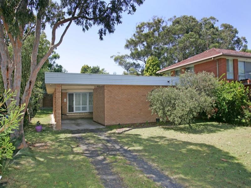 32 Bias Avenue, Bateau Bay NSW 2261