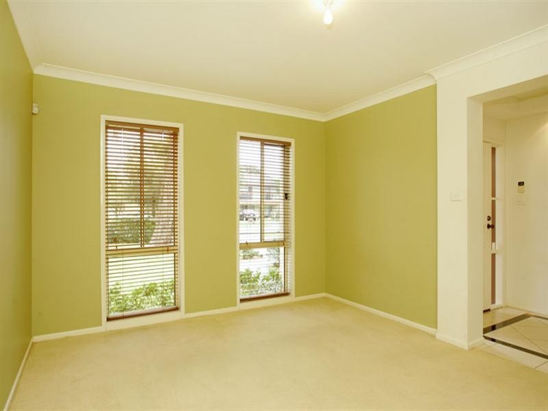 29 Hinemoa Avenue, Killarney Vale NSW 2261