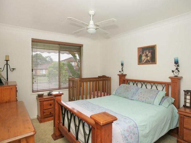 11 Rotherham Street, Bateau Bay NSW 2261