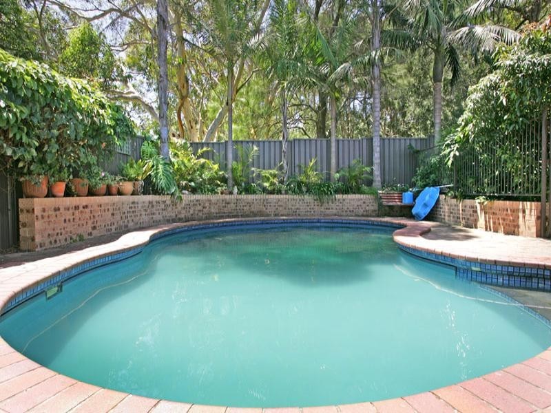 47 Belford Avenue, Bateau Bay NSW 2261