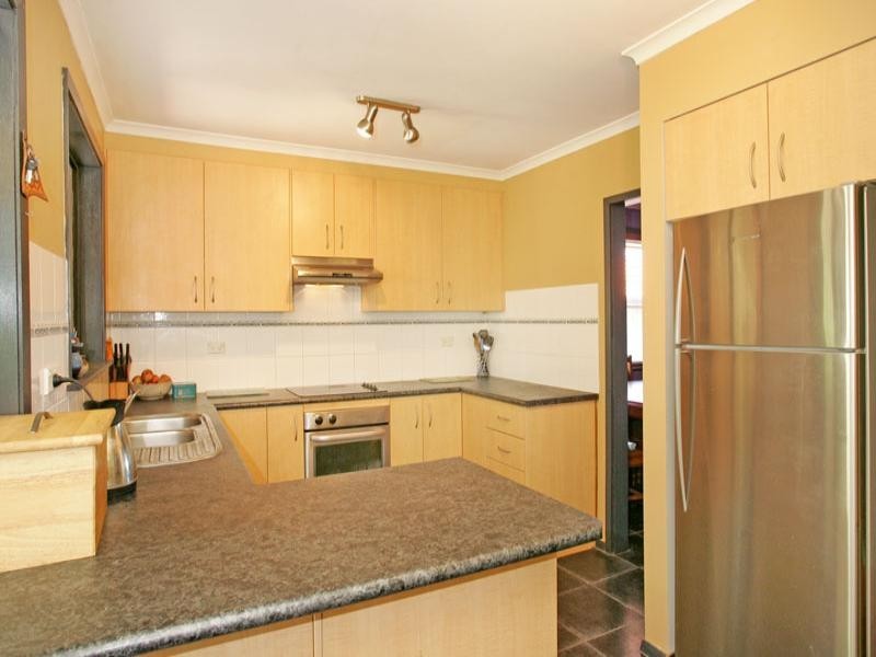 47 Belford Avenue, Bateau Bay NSW 2261