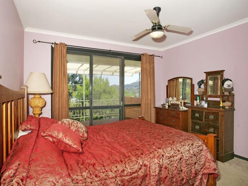 47 Belford Avenue, Bateau Bay NSW 2261