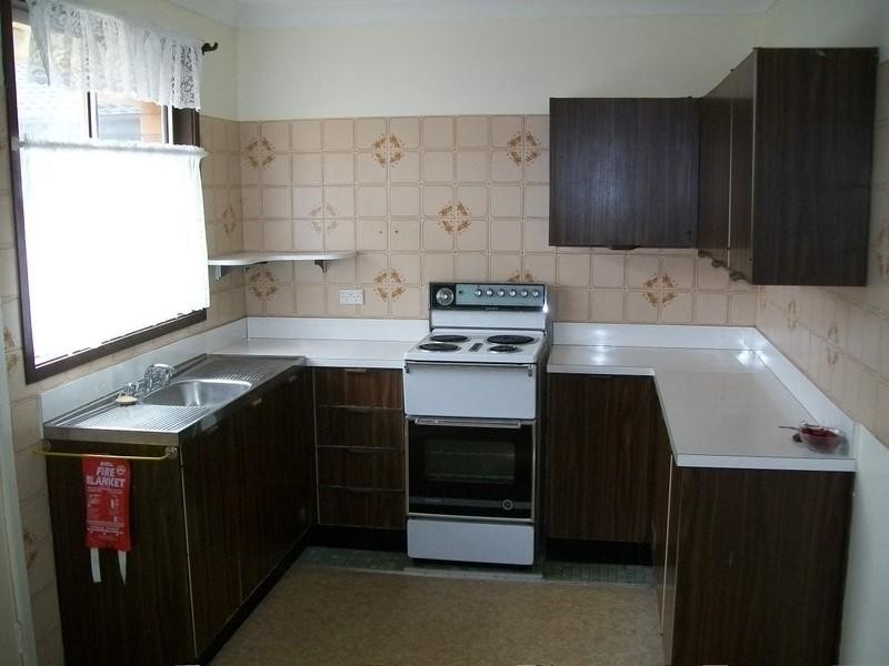 42 Robertson Road, Killarney Vale NSW 2261