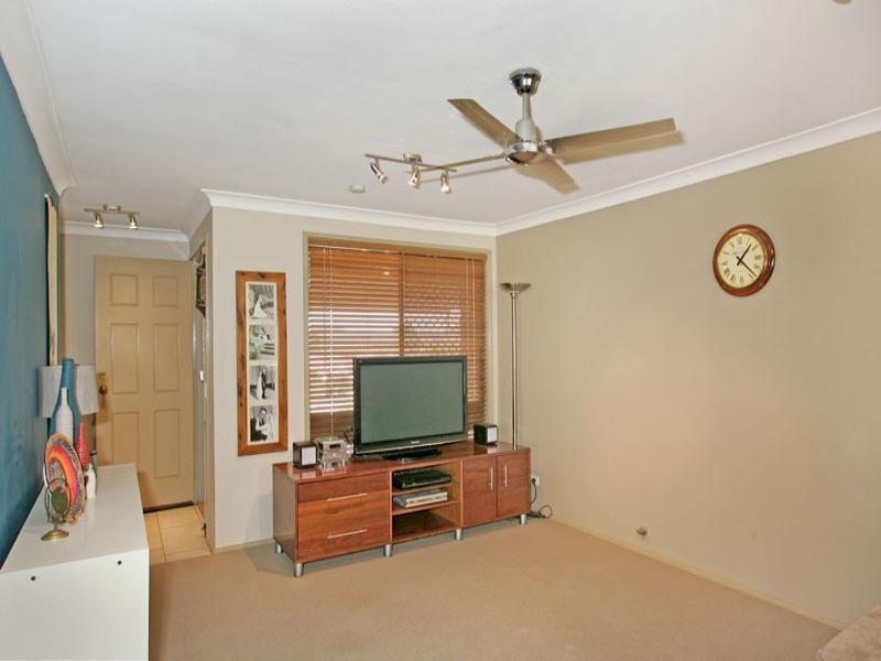 174 Cresthaven Avenue, Bateau Bay NSW 2261