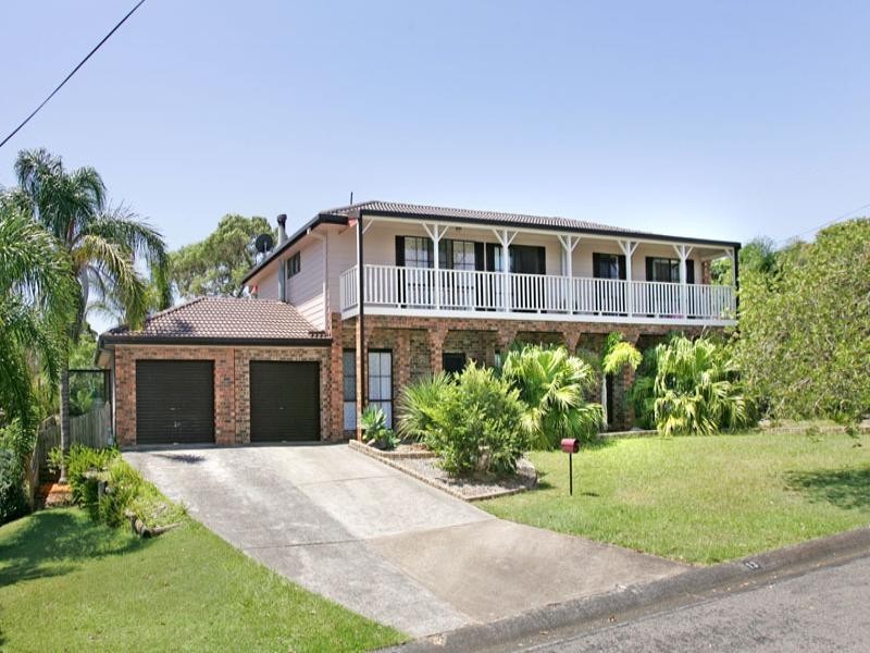 13 Lincoln Close, Bateau Bay NSW 2261