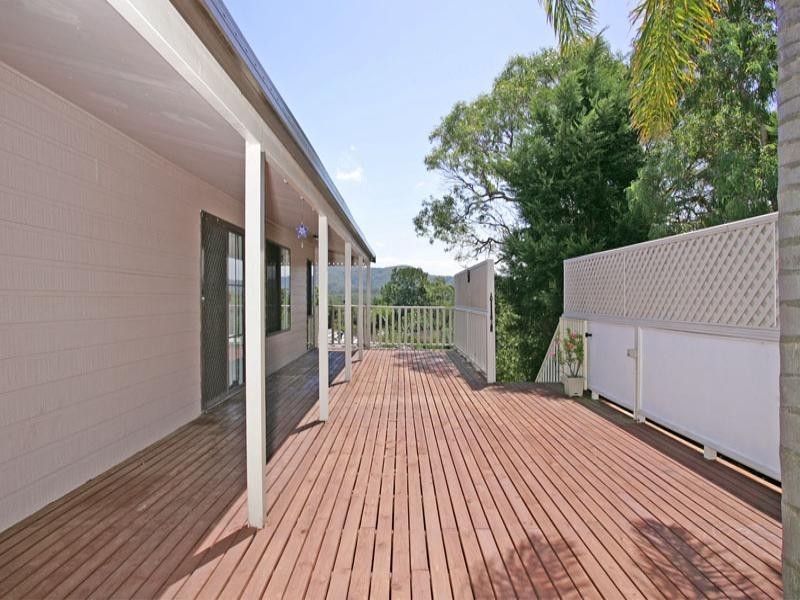 13 Lincoln Close, Bateau Bay NSW 2261