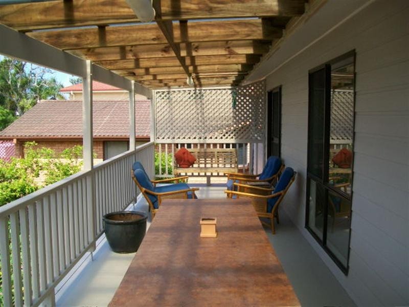 21 Sabrina Avenue, Bateau Bay NSW 2261