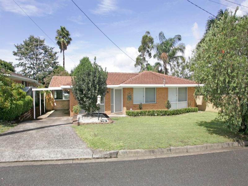 18 Cynthia Street, Bateau Bay NSW 2261