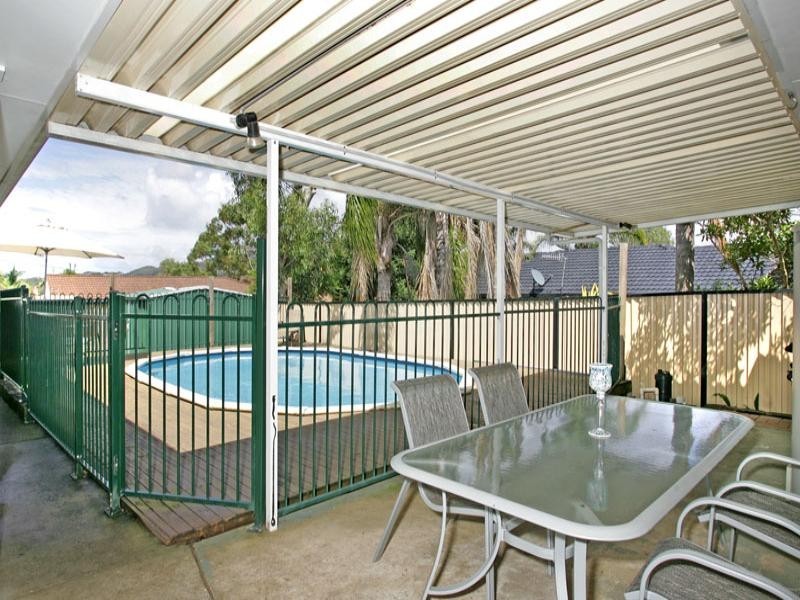 18 Cynthia Street, Bateau Bay NSW 2261