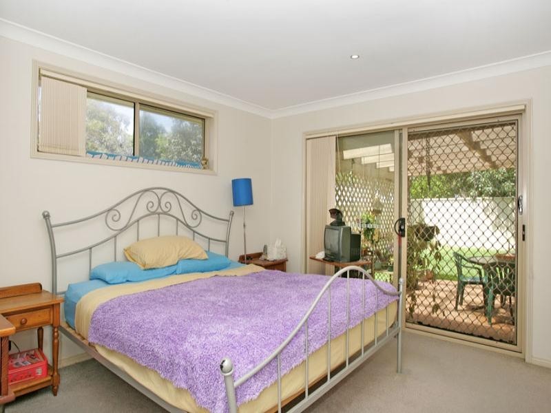 2A Parkside Avenue, Bateau Bay NSW 2261