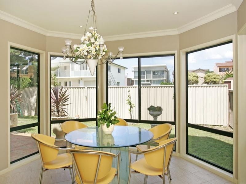 24 Wilfred Barrett Drive, The Entrance North NSW 2261