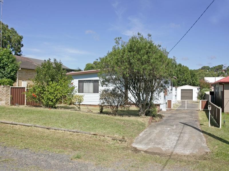 19 Ithaca Street, Bateau Bay NSW 2261