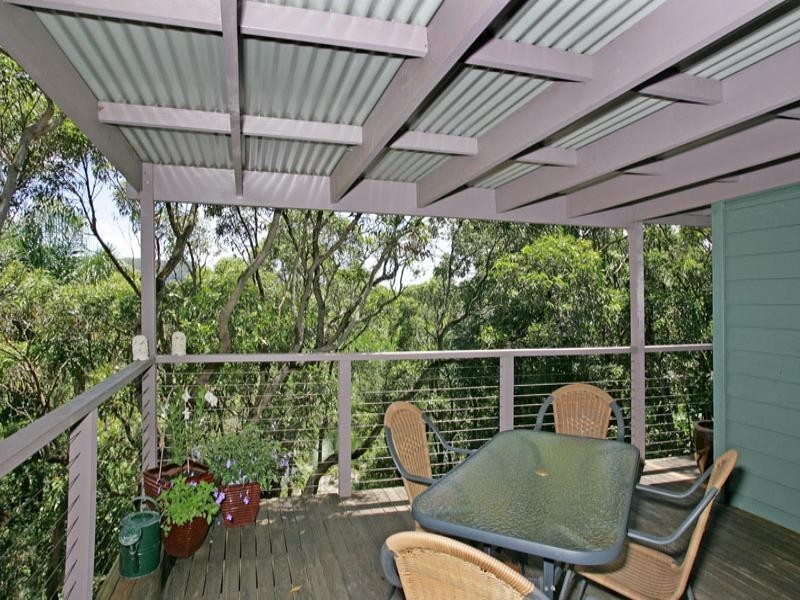 51 Boos Road, Forresters Beach NSW 2260
