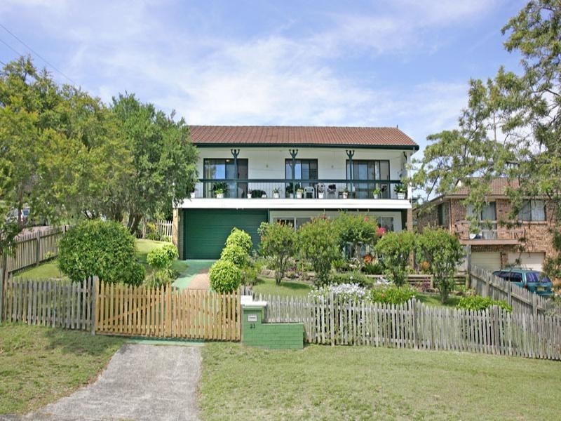 23 Shakespeare Avenue, Bateau Bay NSW 2261